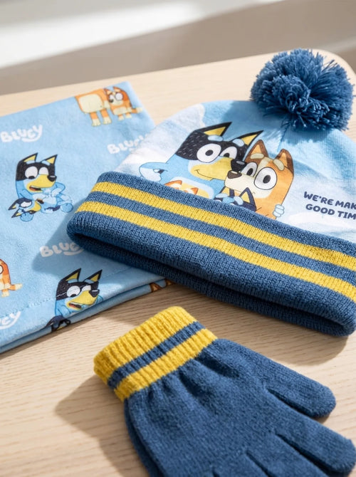 Gros plan sur les détails : Ensemble Bluey 3 pièces : bonnet à pompon