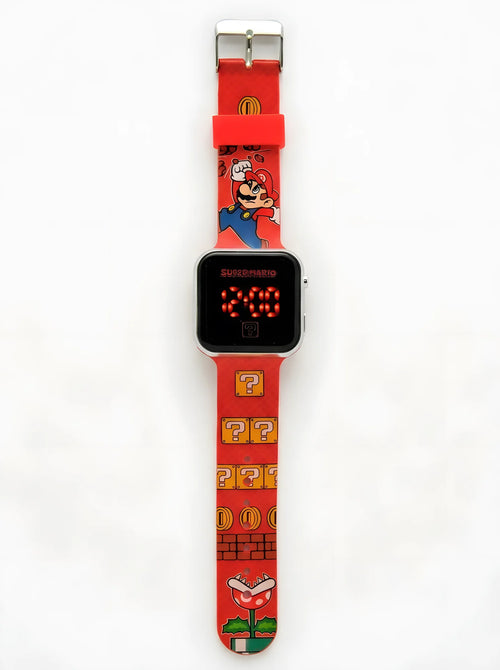 Montre LED Super Mario enfant, vue d'ensemble sur fond blanc