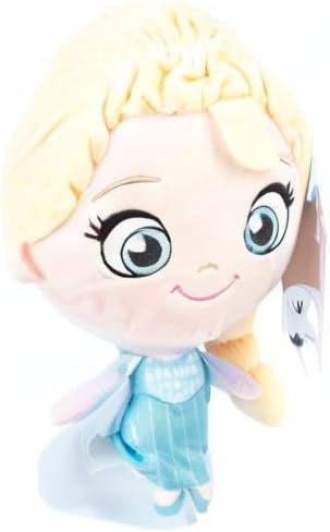 Zoom sur le tissu doux et le rembourrage moelleux de la peluche Elsa