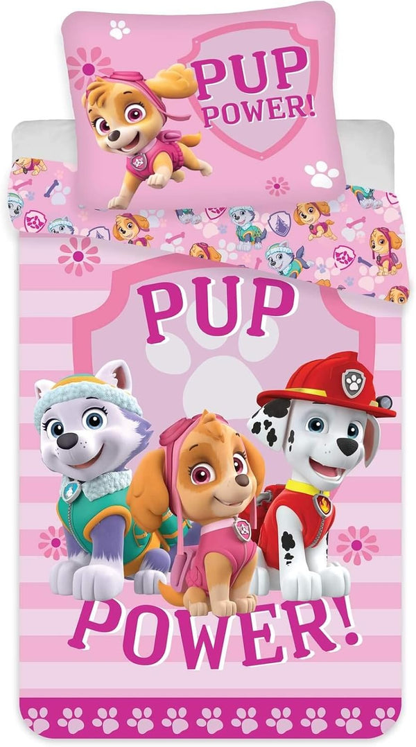 Parure de lit enfant Pat' Patrouille Pup Power rose installée sur un lit junior