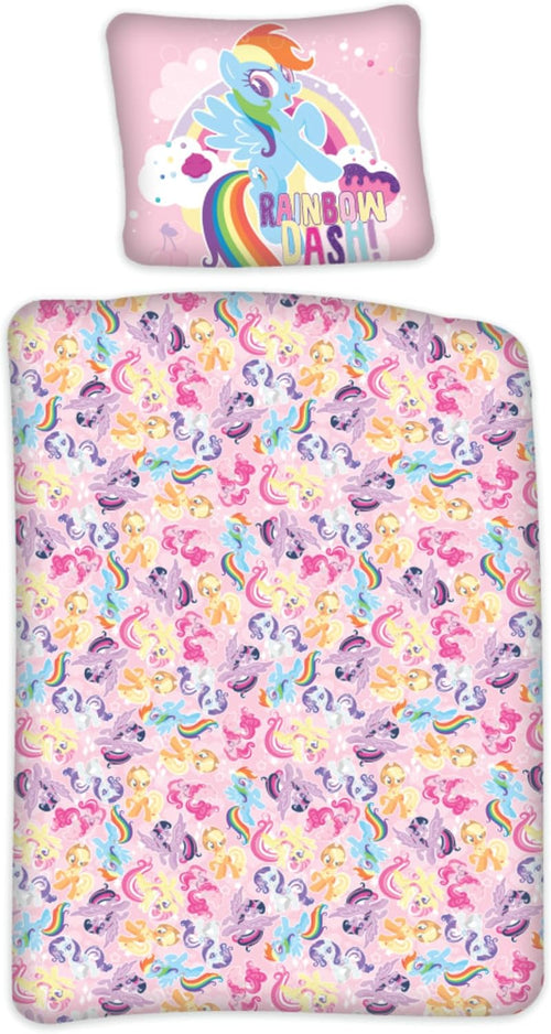 Gros plan sur les motifs poneys colorés de la housse de couette My Little Pony