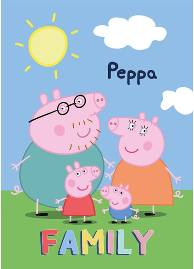 Couverture polaire rose Peppa Pig et Suzy Sheep 100 x 140 cm étalée sur un lit d’enfant