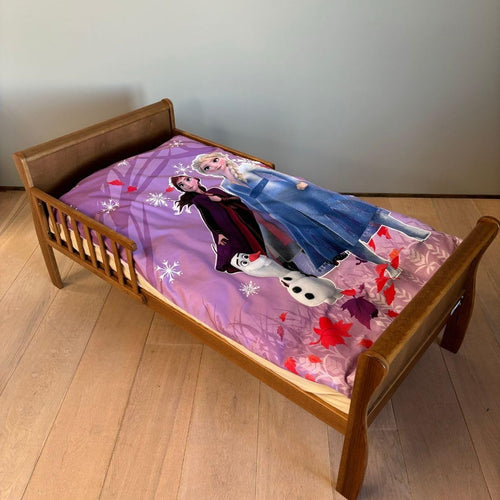 Parure de lit La Reine des Neiges avec Elsa, Anna et Olaf sur housse de couette pour lit bébé