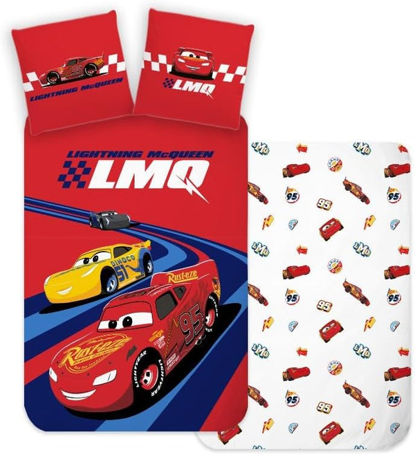 Parure de lit Disney Cars déployée sur un lit simple avec Lightning McQueen et Cruz