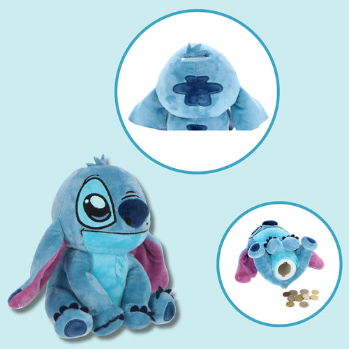 Gros plan sur le visage de la peluche Stitch avec son clin d’œil amusant