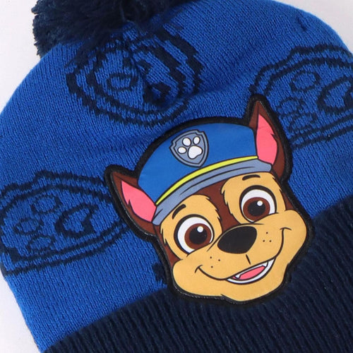 Ensemble Paw Patrol disposé à côté d’un manteau d’hiver pour enfant