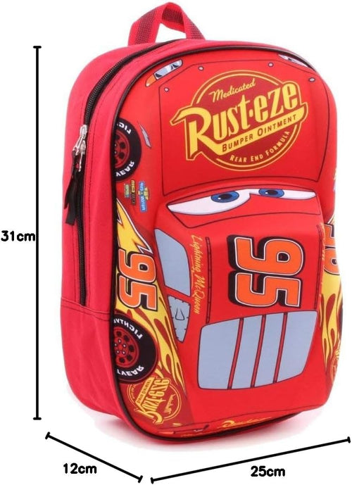 Sac à dos Cars Lightning McQueen posé debout, montrant son format 31 cm pour enfant