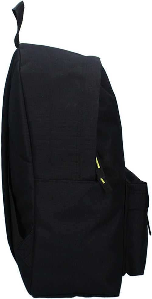 Zoom sur la poignée supérieure et les fermetures éclair du sac à dos Fortnite