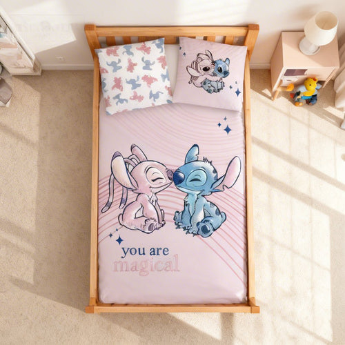 Vue de dessus - Parure de lit Stitch & Angel – 100x135