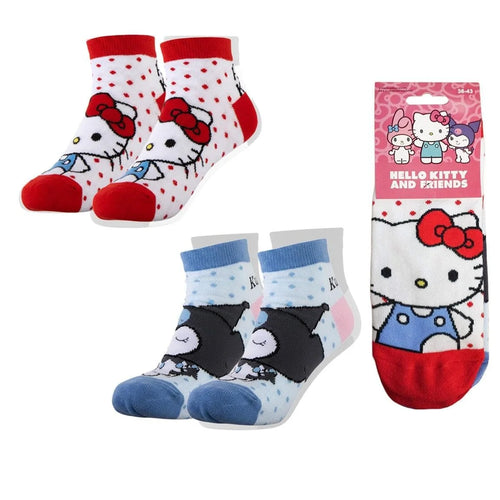 Deux paires de chaussettes Hello Kitty multicolores posées à plat