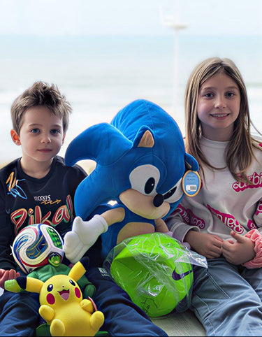 Enfants avec articles provenant de monpersonnage.fr (version mobile)